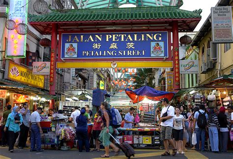 Unmissable sights in kuala lumpur. Best Night Markets to Visit in Malaysia - Malaysia Asia ...