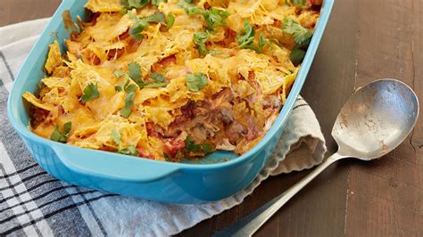 Pour into prepared pan, on top of crushed chips. Doritos™ Cheesy Chicken Casserole Recipe - Pillsbury.com