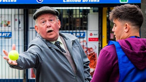 Bbc Iplayer Still Game Series 9 6 Over The Hill