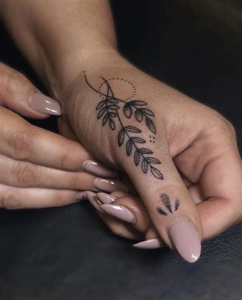 Small Tattoo Ideas For Men And Women Bein Kemen In 2021 Wrist
