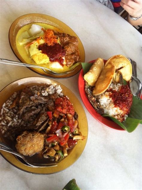 Rasakan pengalaman berbeda dengan melihat segala tingkah laku, cara makan dan. 35 Tempat Makan Best Di Johor Bahru 2020 (Menarik) - Saji.my