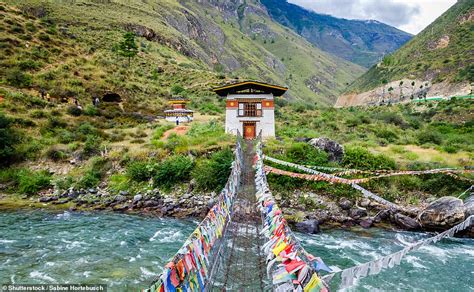 The Beauty Of Bhutan Stunning Images Reveal The Countrys Awe Inspiring Landscape Readsector