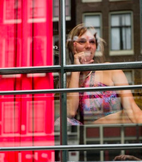 Slow Sex Experience Red Light Amsterdam Happening Tours That Matter