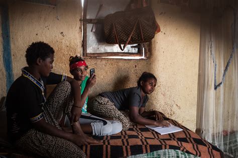 Thousands Flee Isolated Eritrea To Escape Life Of Conscription And Poverty Wsj