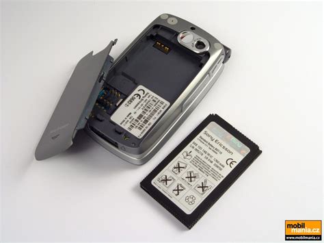Sony Ericsson Z1010 Pictures Official Photos