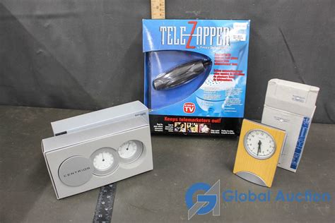 Marksman Clock Centrios Triple Swivel Clock And Tele Zapper
