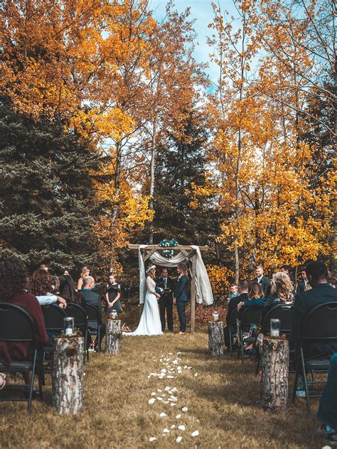 Why You Should Consider A Fall Wedding Zazzle Ideas