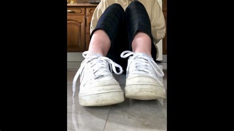 Girl Takes Off White Sneakers And Socks At Home To Show Off Feet Youtube
