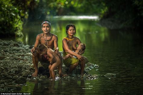 A Tribe Untouched By The Modern Civilization Pics