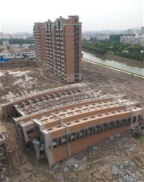 This study explores the causes of highland towers 1993 landslide based on reliability analysis technique and taking into account the role of human errors in the contribution of landslide. Fatal collapse rings alarm bells for developers