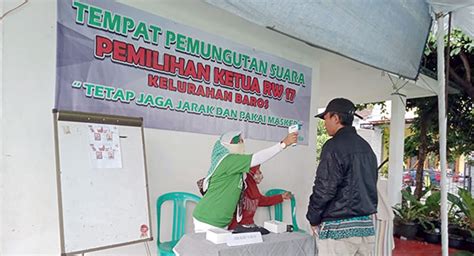 Pemilihan Ketua RW 17 Perum Baros Patuhi Prokes Radar Sukabumi