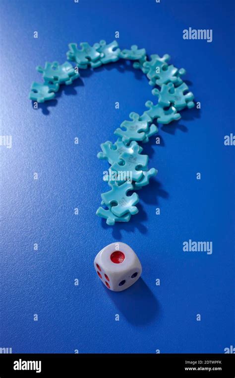 Question Mark Dice Hi Res Stock Photography And Images Alamy