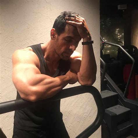 John Abraham S Ripped Body And Insane Workouts Will Motivate You To Hit The Gym News18