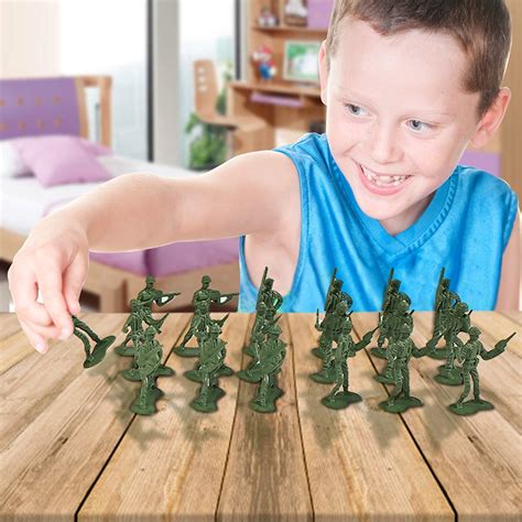 World War Ii Plastic Toy Soldiers Army Men Soldier Figures With
