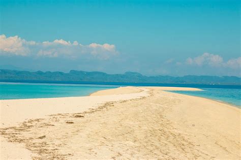 Leyte Kalanggaman Island Sleep Under 5 Mil Stars Torn Between