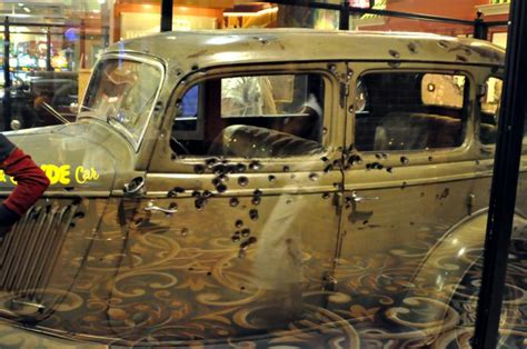 Story Of Bonnie And Clyde And The Car They Were Killed In By Robert Swetz