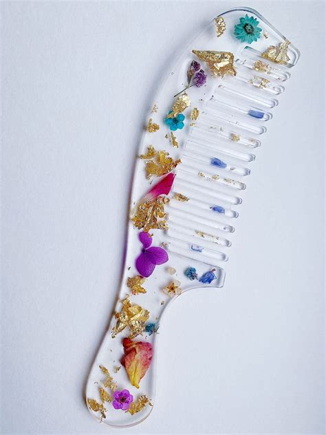 Resin Comb Real Dried Flowers Custom And Handmade Etsy In 2021