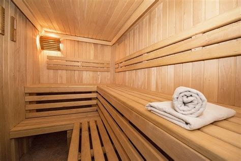 Frequent Sauna Bathing Could Reduce Stroke Risk Neuroscience News