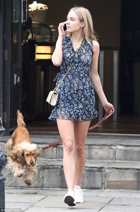 Made In Chelsea Kimberley Garner Flaunts Tanned Legs Walking Pooch In London Daily Mail Online