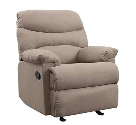 See more ideas about recliner, small recliner chairs, mid century modern recliner. 10 Stylish Reclining Chairs for Small Spaces in 2021 ...