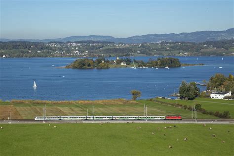 Re Ii Der Sbb Zwischen Pf Ffikon Sz Und Freienbach