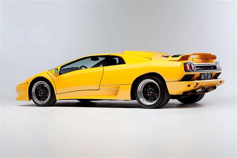 Lamborghini Diablo Sv Specs And Photos 1996 1997 1998 1999