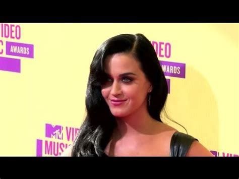 Katy Perry Macht Gemeinsame Sache Mit Madonna YouTube