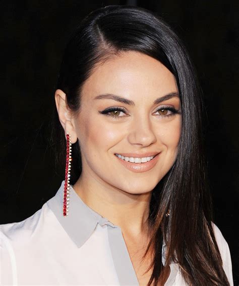 Mila Kunis To Produce Juicy Couture Movie Beauty Juicy Couture Couture