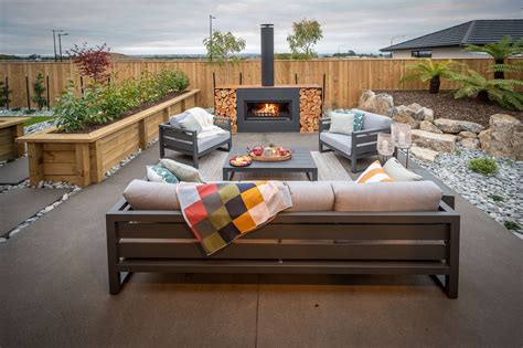 Perfect Outdoor Entertaining Areas