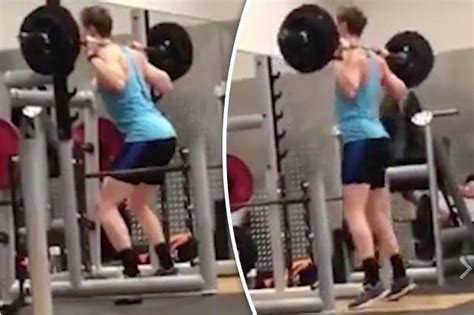Fitness News 2017 Lad Goes Viral For Funny Gym Video Of Him Squatting