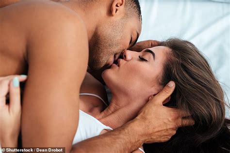 Tracey Cox Reveals The Best Ways To Resolve The Five Most Common Sex