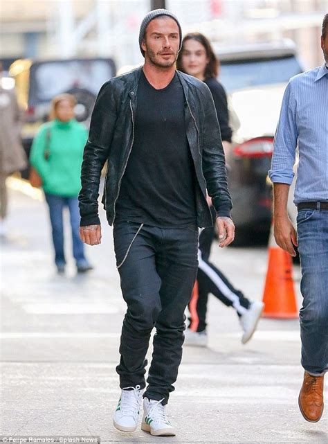Wear It Like Beckham David Beckham Nyc Airport Style