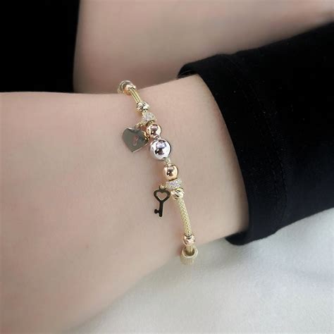 Simple Science: How to Make a Volcano with Kids