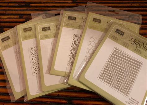 Retired Stampin Up Textured Impressions Embossing Folder Tief Sizzix