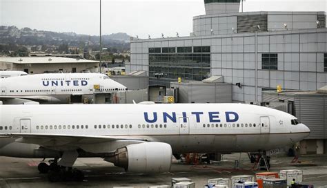 United Airlines Flight Bound For Hong Kong ‘short Of Fuel And Makes