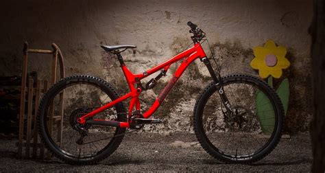 Vergleich 2021 von ✅ computer bild: DMR Sled Trailbike im Test: Zipfelbob oder Rennschlitten?