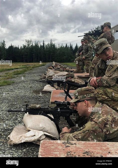 Paratroopers From 1st Squadron Airborne 40th Cavalry Regiment