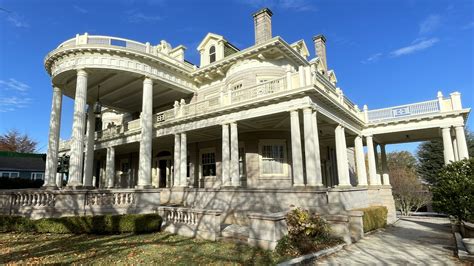 Tacomas Rust Mansion Going On The Market After A Million Dollar