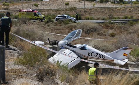 Encuentran dos cadáveres y la avioneta estrellada al norte de Nueva York