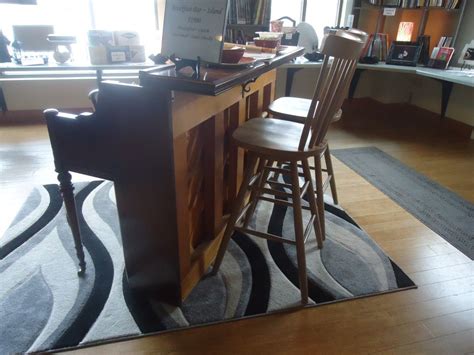 These italian luxury breakfast bar stools are covered in real premium quality leather, not the imitation or regenerated leather which is used on many cheap i have been selling furniture for about 45 years and i have specialised in high quality breakfast bar stools for the last 20 years. Repurposed Breakfast Bar/Kitchen Island with High Back Bar ...