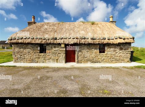 Traditional Scottish Black House In The Outer Hebrides Scotland Stock