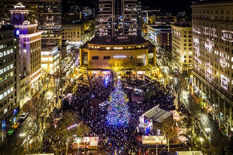 Current time and date for portland. Downtown Portland: Your Home for the Holidays | Portland ...