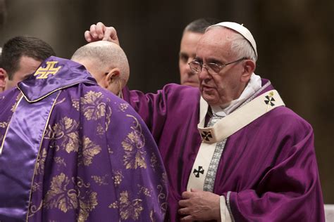 La conferencia episcopal dio a conocer algunos. Miércoles de Ceniza: El Papa explica por qué la ceniza en ...