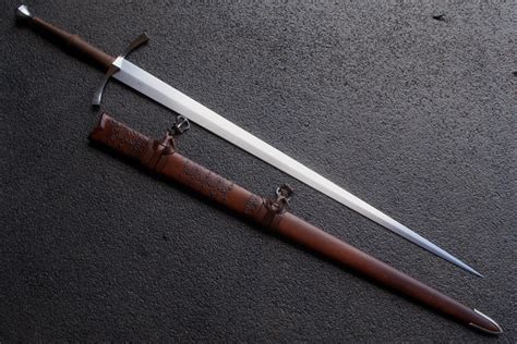 Va 144 Craftsman Series The German Medieval Long Sword Valiant Armoury