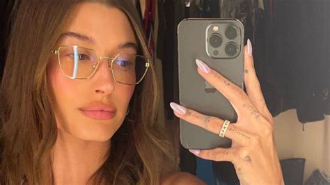 hailey bieber s glazed donut nail trend 5 steps to recreate the look at home patabook news