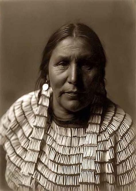 Hidatsa Woman Native American Beauty American Indian Art Native American Tribes American