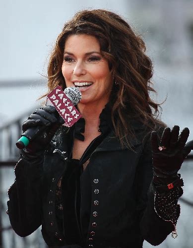 Shania Twain Says Caesars Palace Show Reflects Everything She Is Las