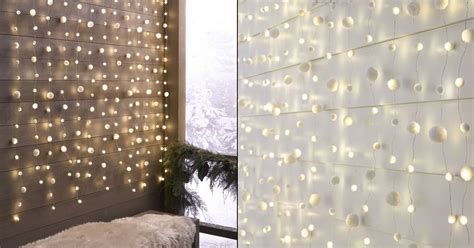 Fluffy Snowball Curtain String Lights
