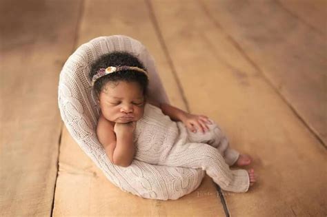 Pin By Brandy Caruso Photography On Newborn Chair Poses Photographing