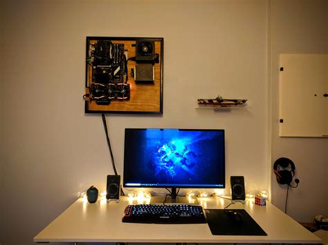 Wall Mounting Your Computer What You Need To Know Wall Mount Ideas